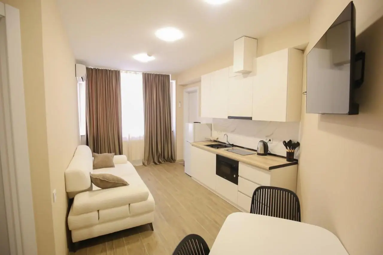 Hotel Caucasus