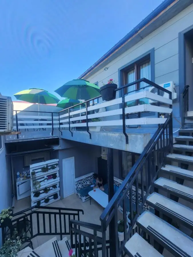 Cozy Apartments on Vaja Pshavela