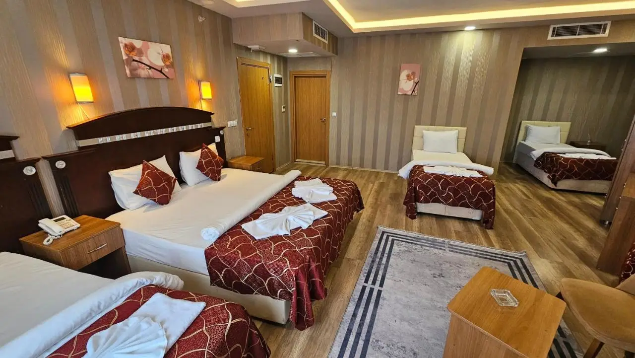 POINTBREAK OTEL