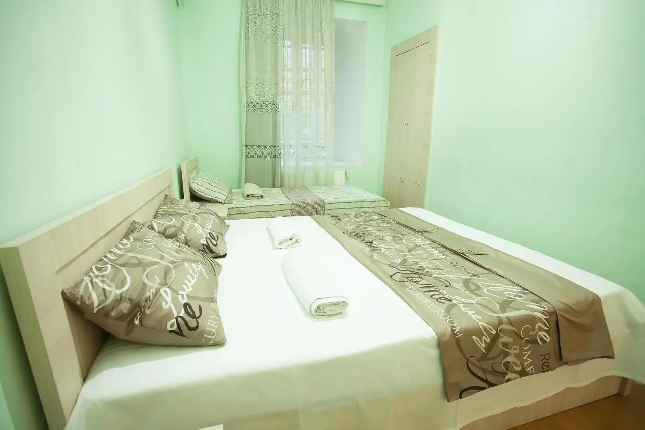 Apartment in Old Tbilisi Orbeliani Square
