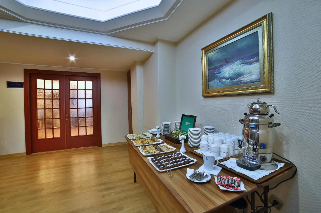 Grand Anka Hotel