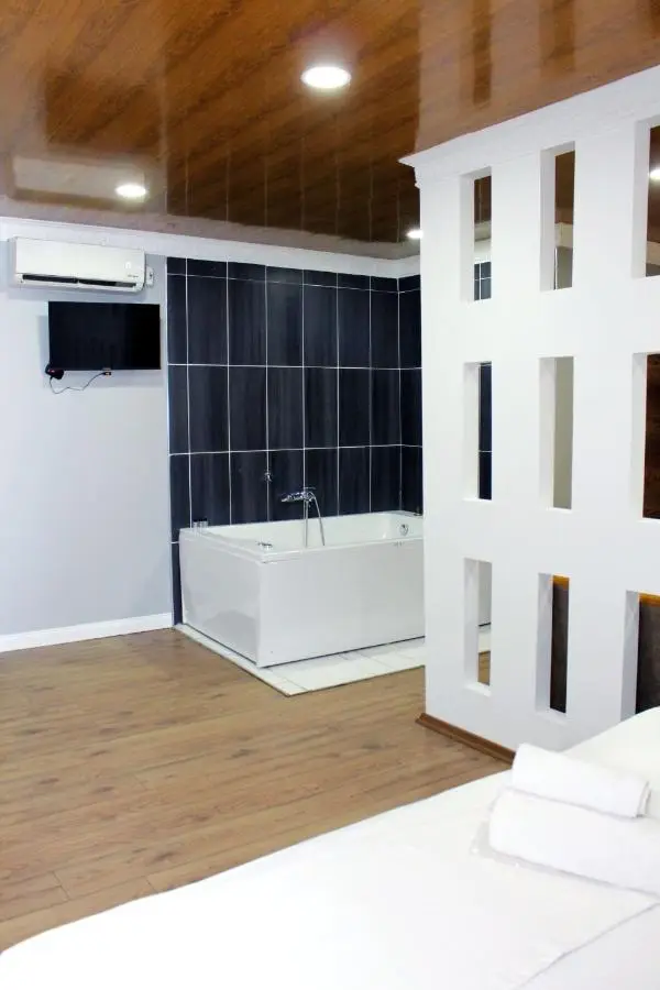 biglife hotel