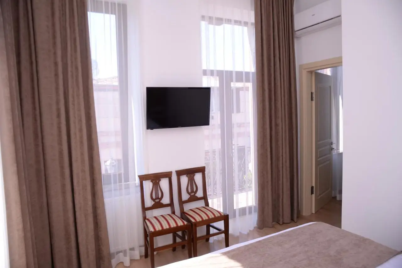 Hotel Varios