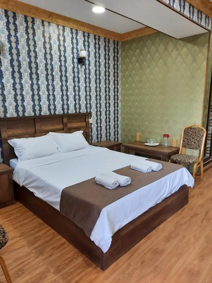Hotel LU-MA