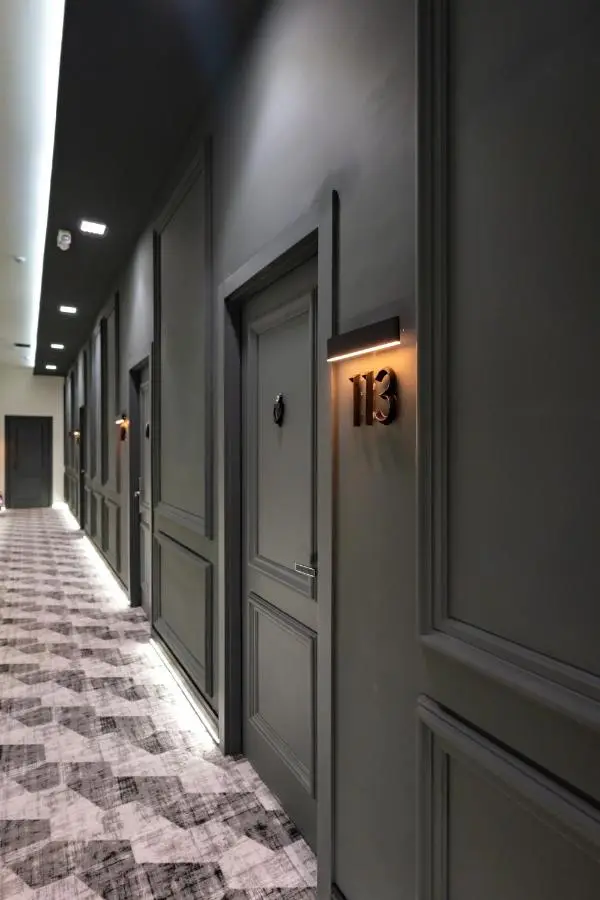 SECRET HOTEL