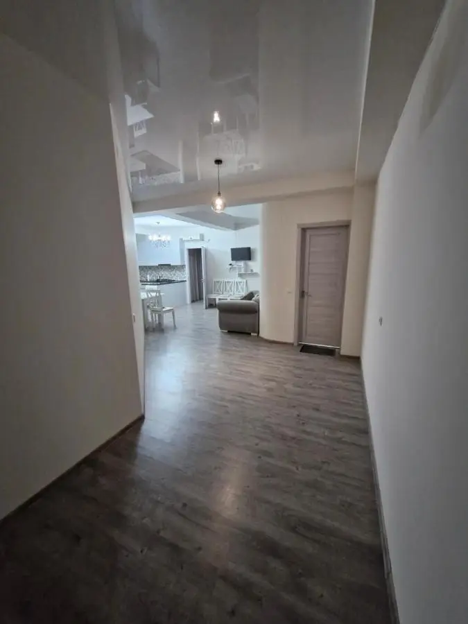 SWEET APARTMENT RUSTABELi