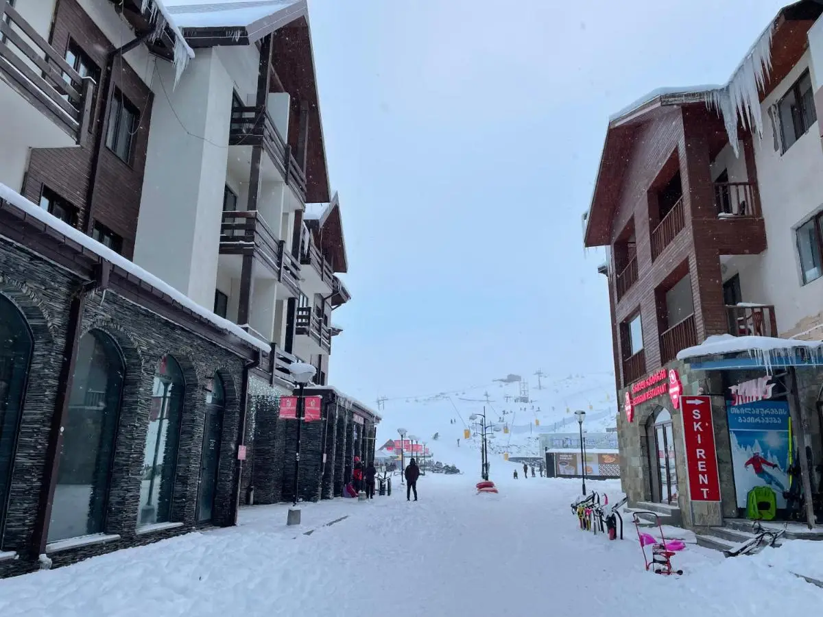 Gudauri Atrium Redco