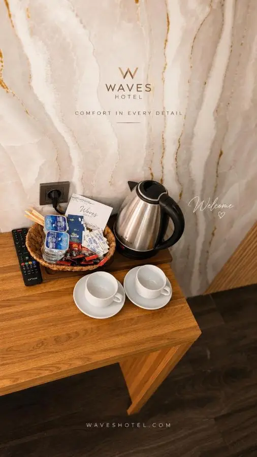 Waves hotel