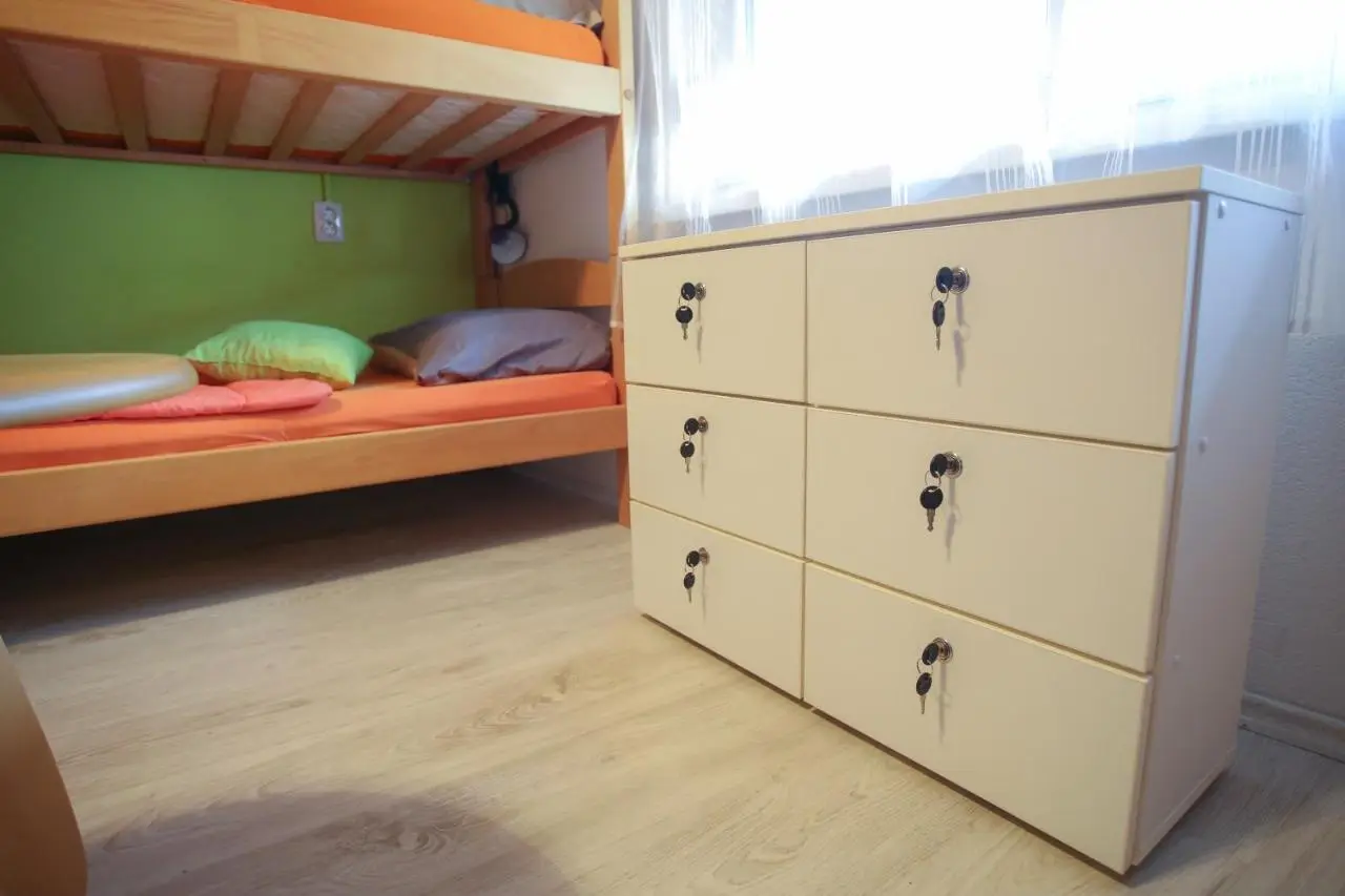 Hostel Adi