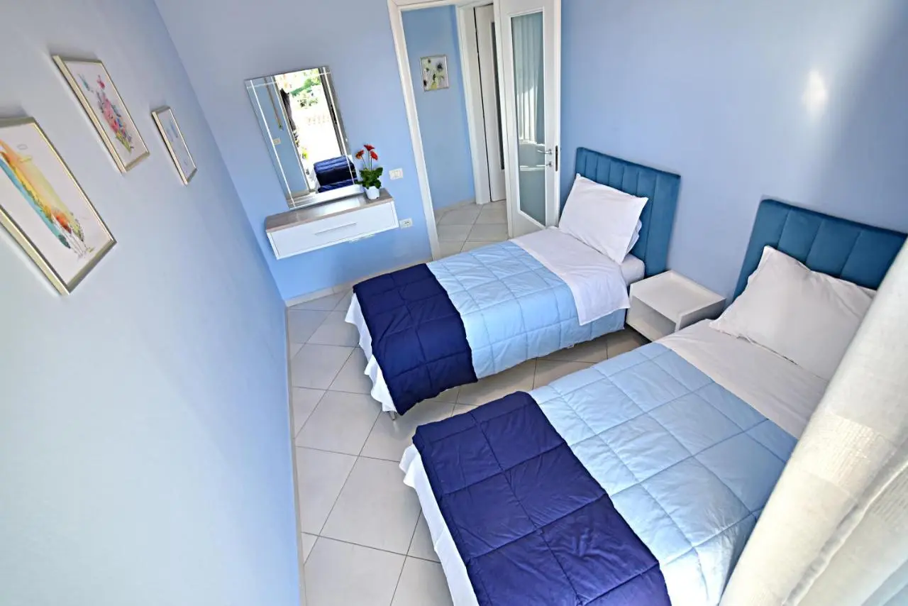 SunRise Suites