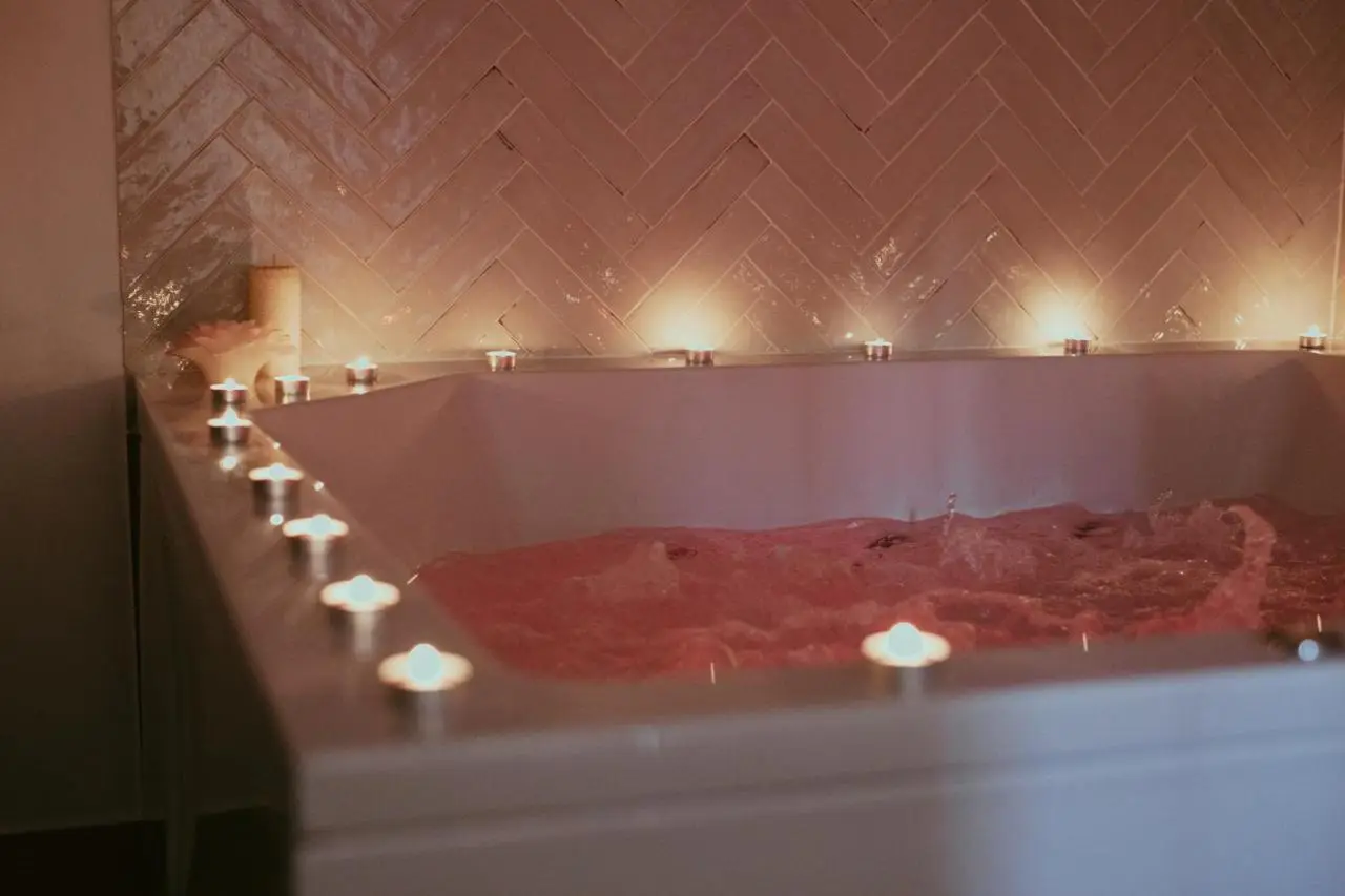 Luxury Jacuzzi Apartment
