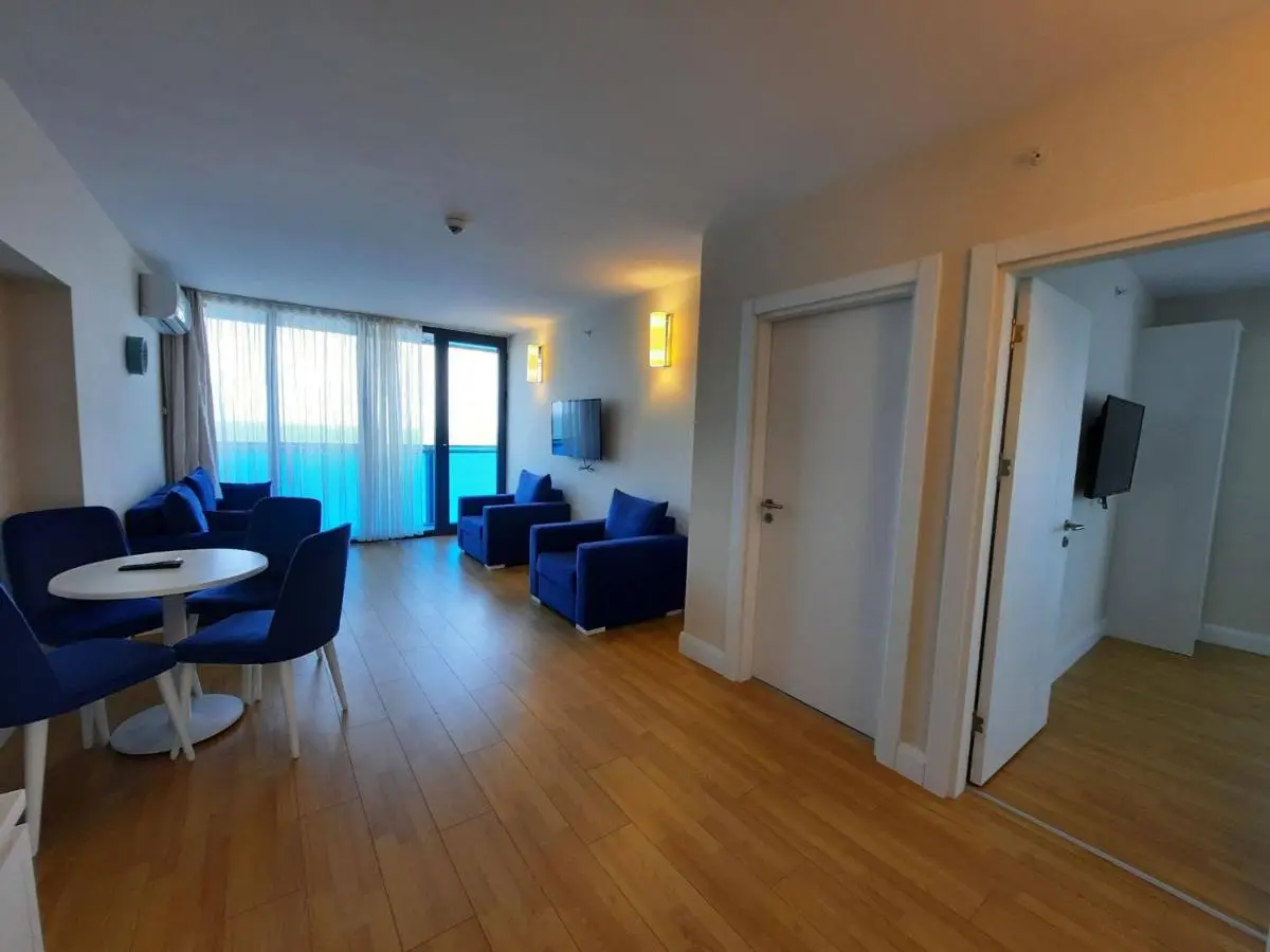 Aparthotel Orbi City sea view