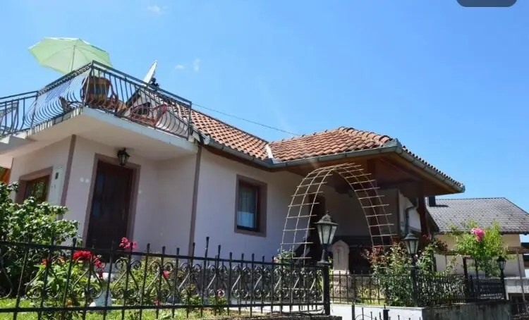 Resting House Oaza