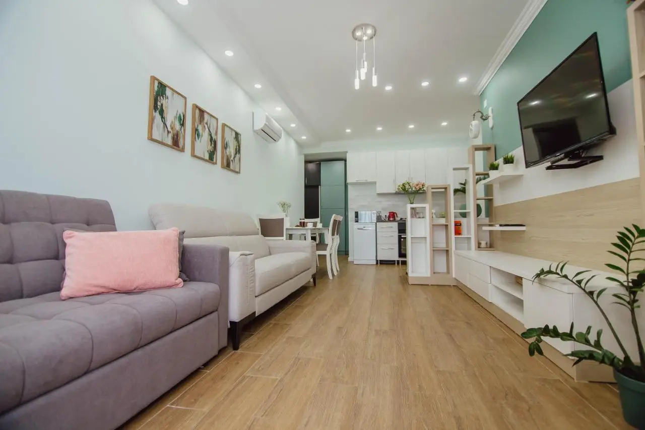Happy apartments