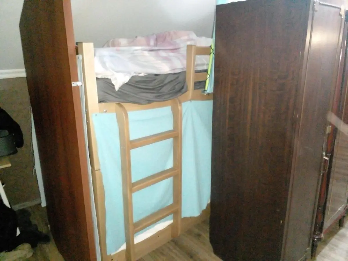 BLUE Hostel - check message after booking