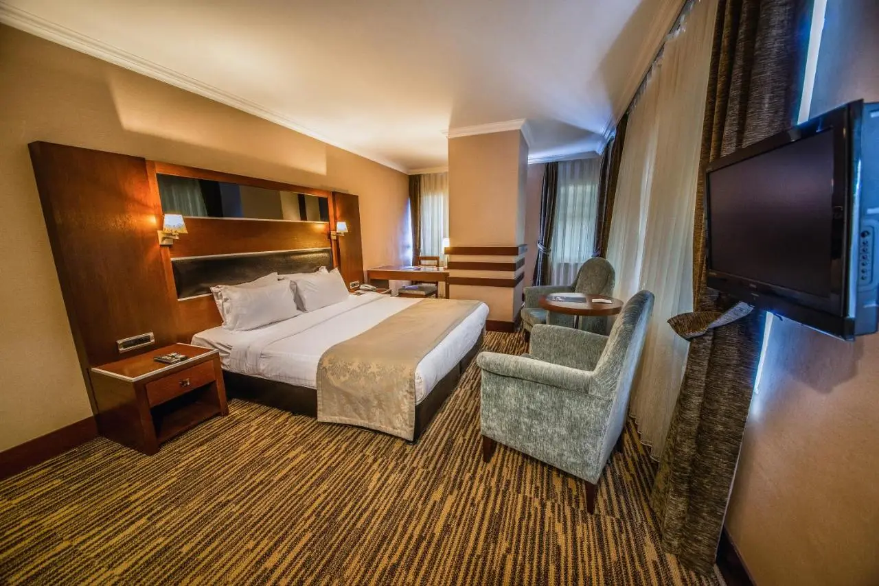 Dream Hill Business Deluxe Hotel Asia