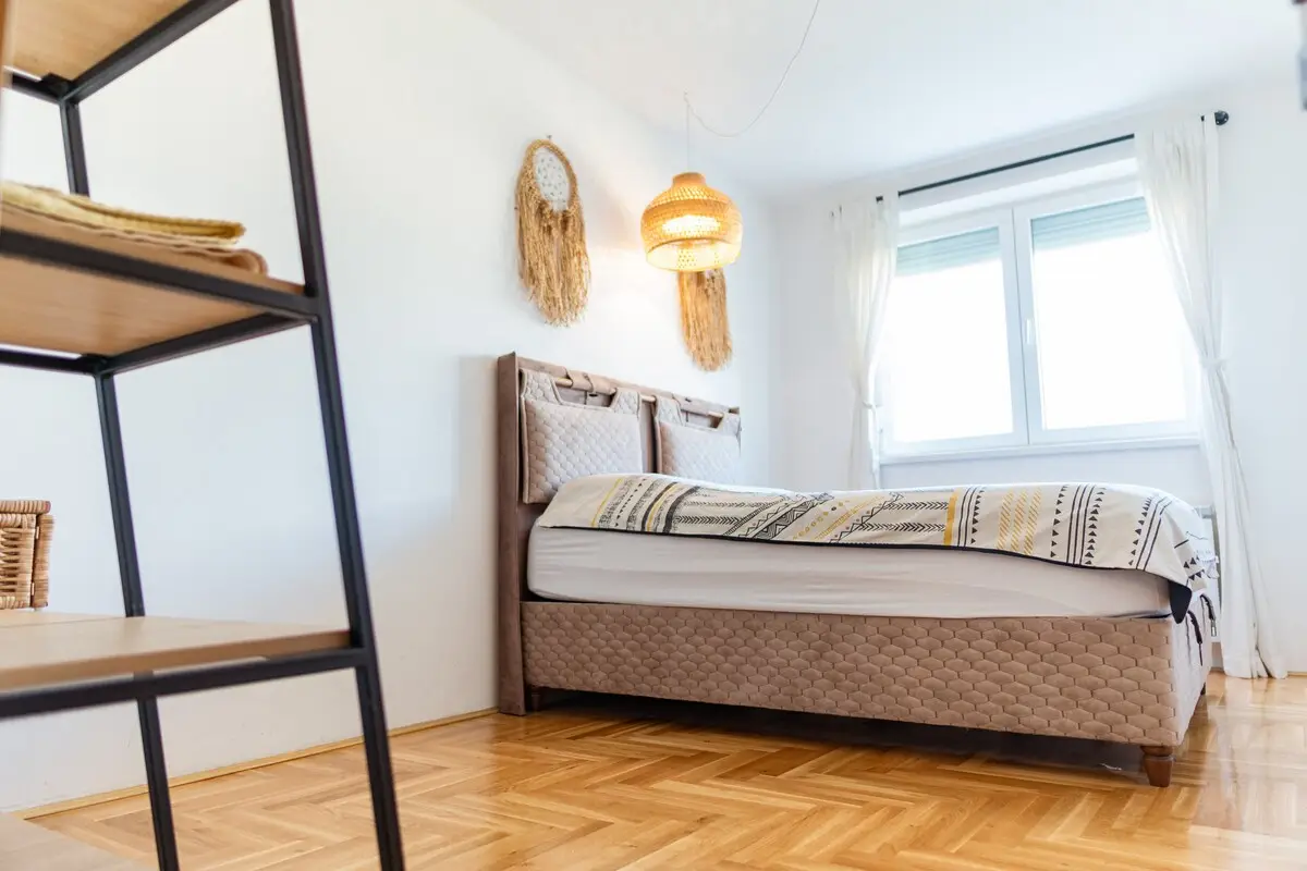 2BDR Modern Loft -
 Mountain View and Free Parking