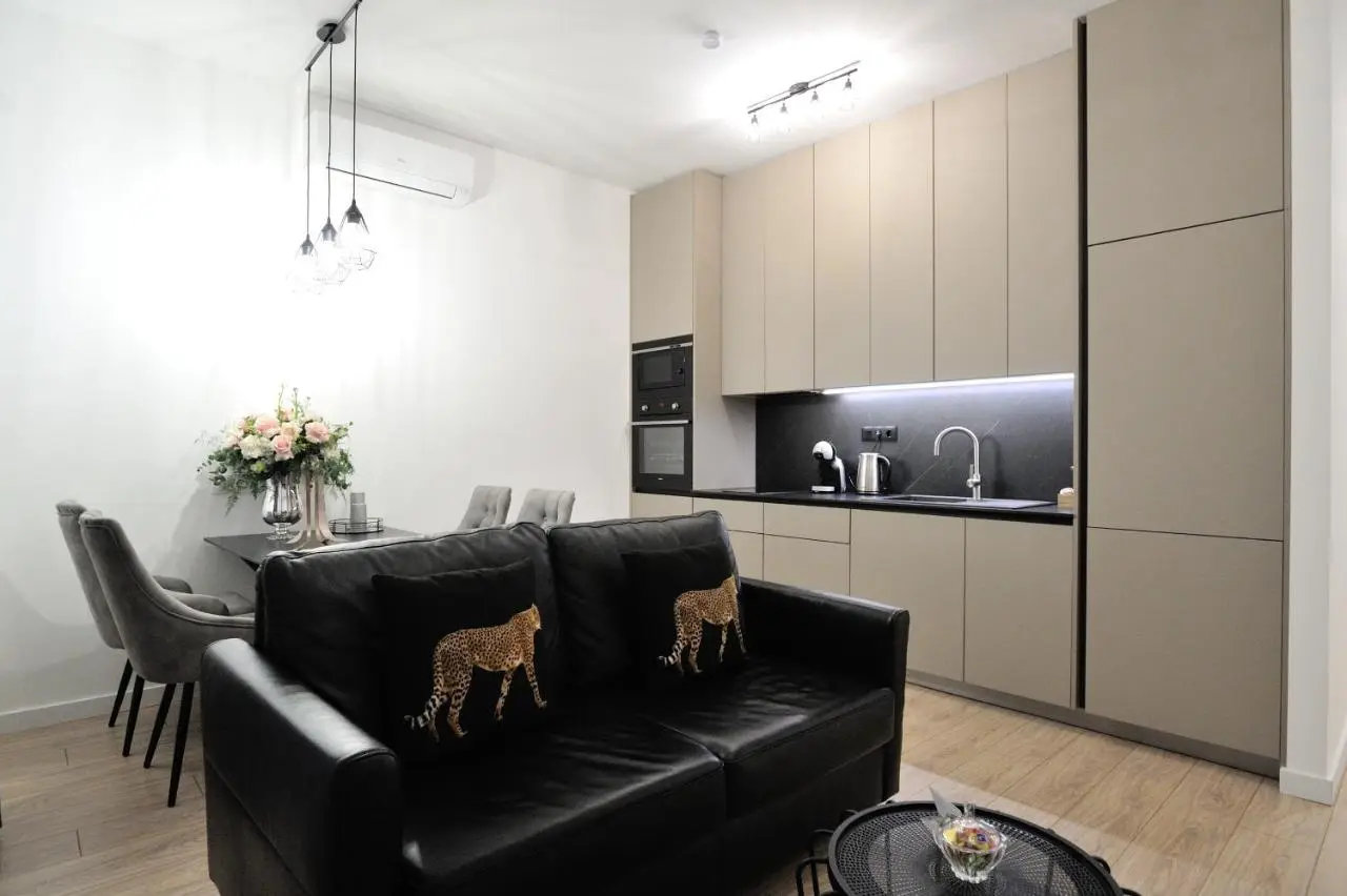 Solaris Apartments - free parking