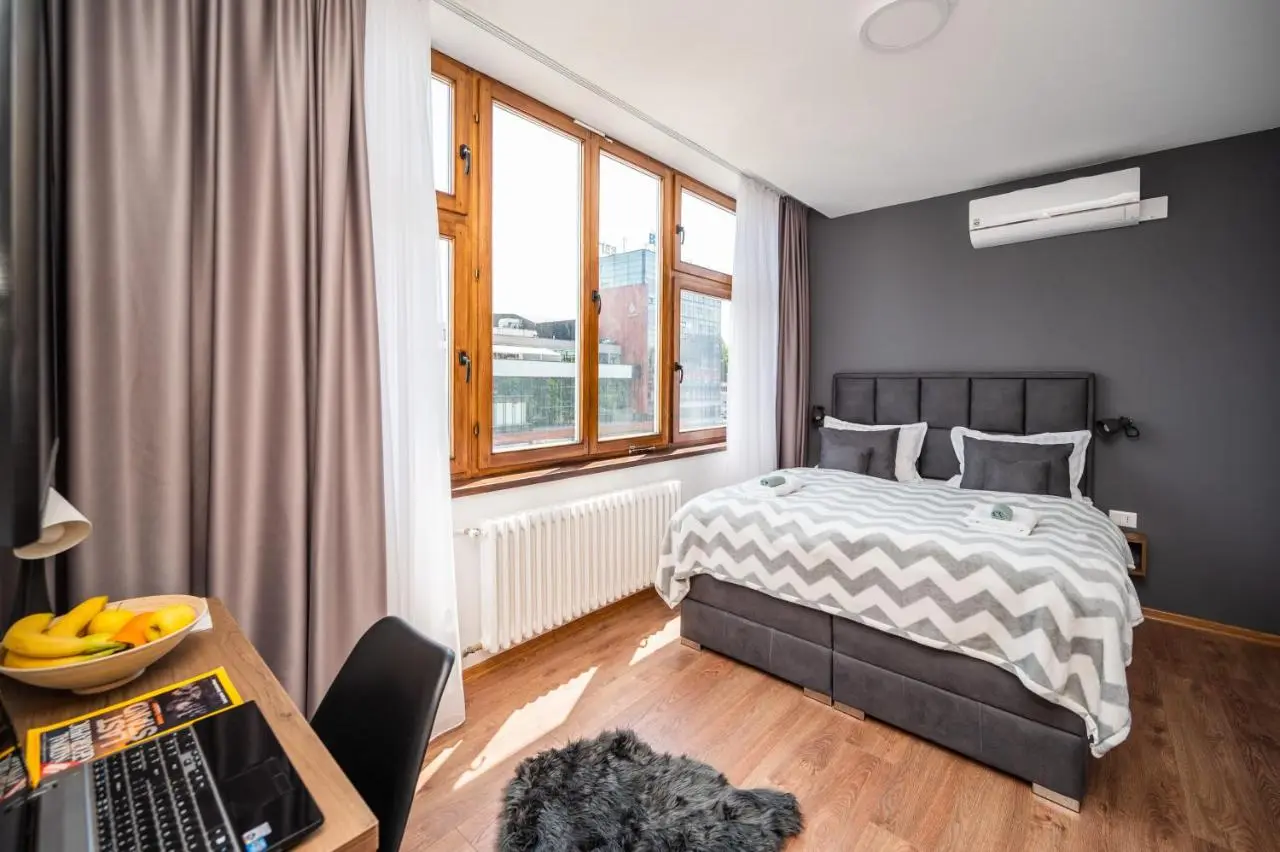 Modern and Bright Apartments - Main Street