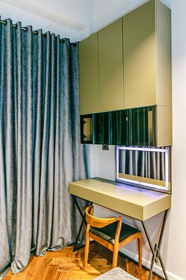 LUXURY K NightsBridge Residance White City