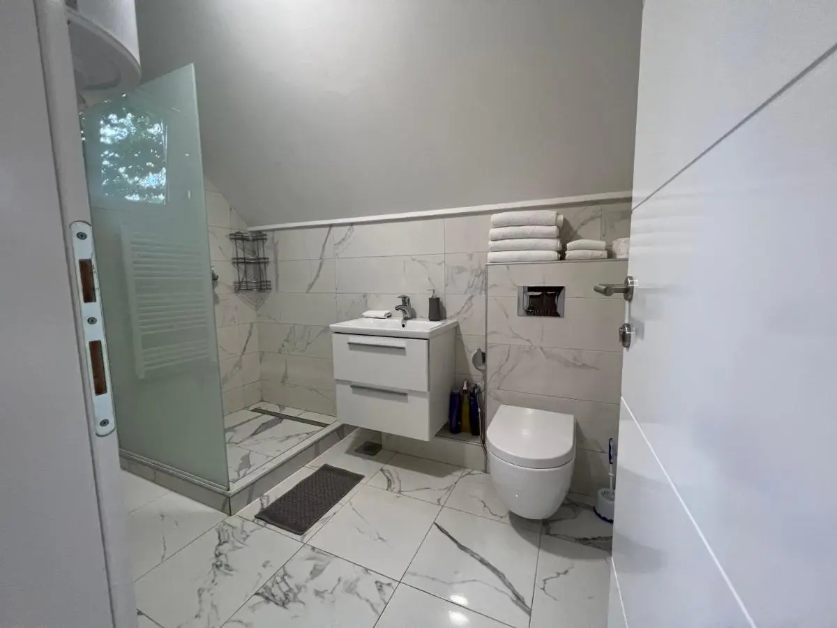 Villa by Expert Aleja