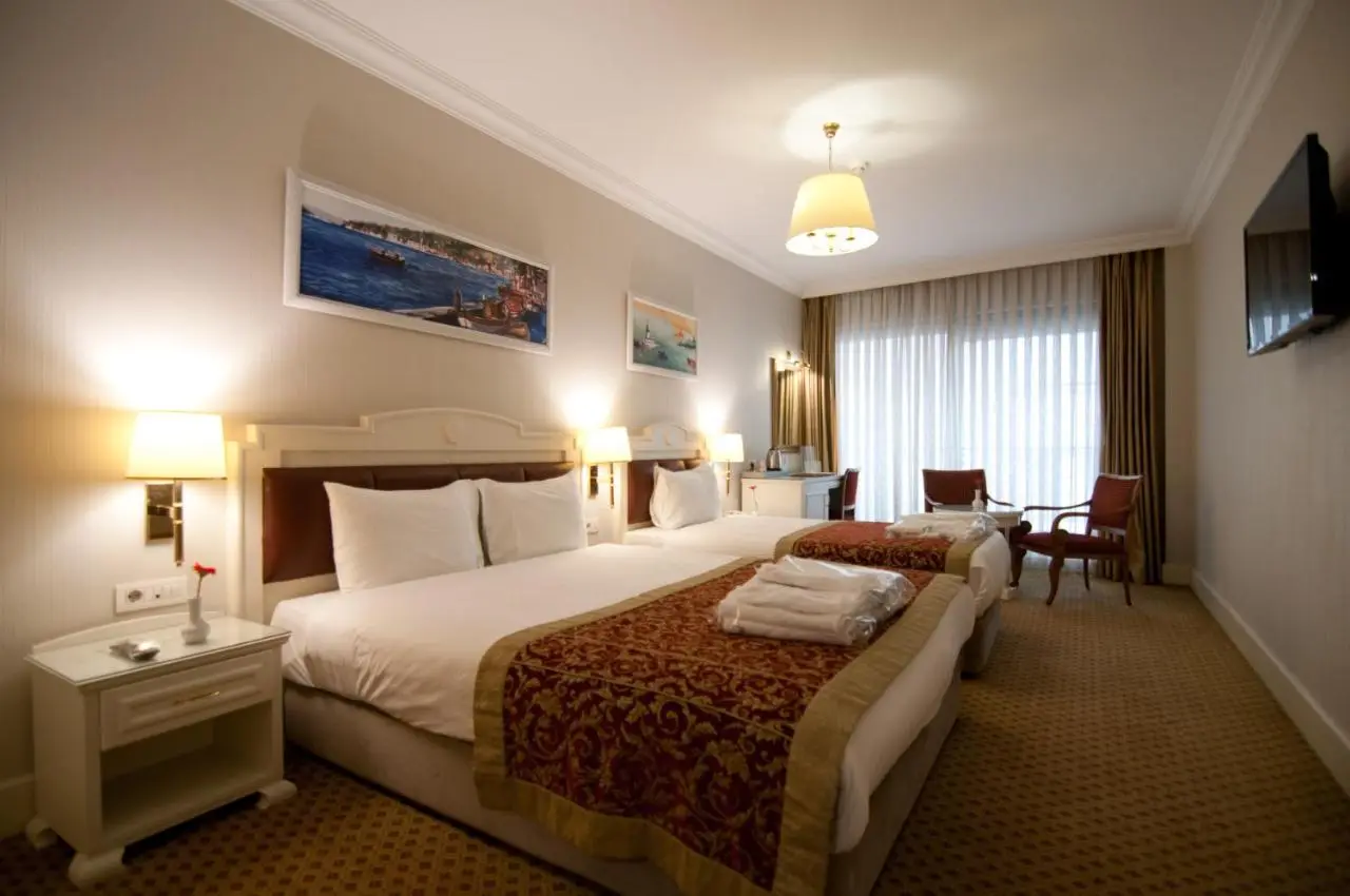 Taksim Metropark Hotel