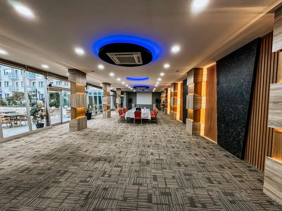 Elegance Resort Hotel & SPA Wellness-Aqua