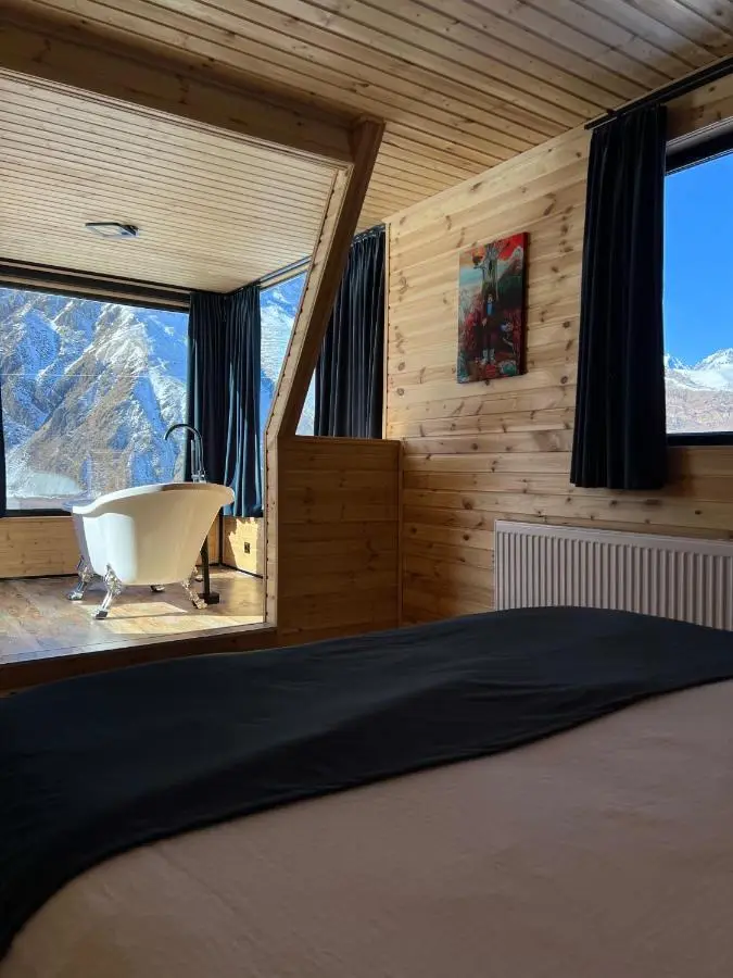 Kazbegi Inn Cottages