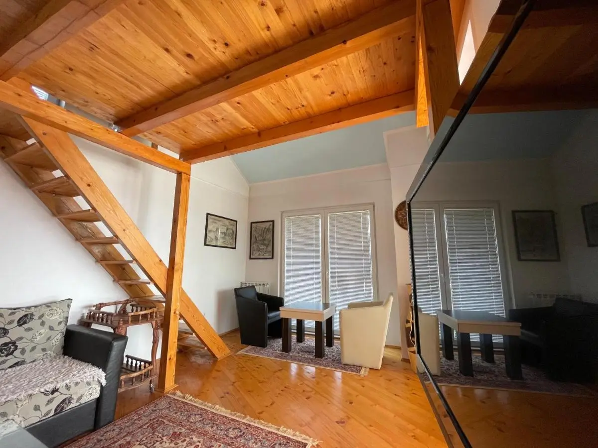 Apartments in villa Sabb for rent