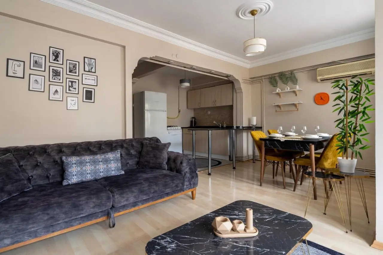 Beşiktaş And Şişli Luxury Central Flat