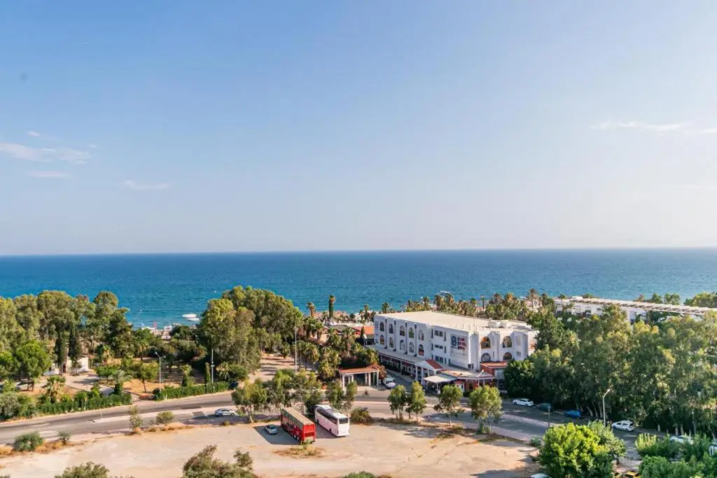 Lara Park Suites