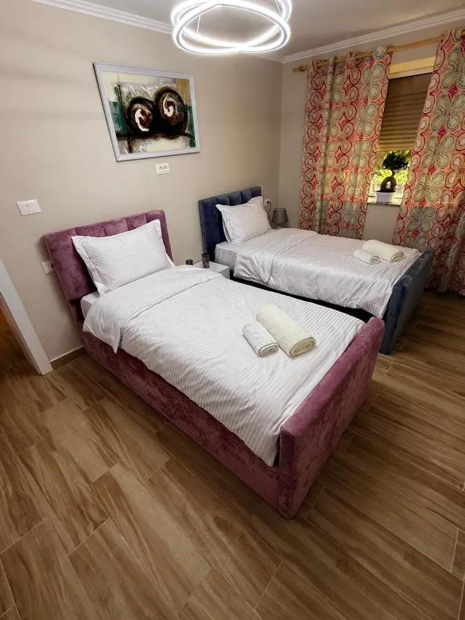 Elia Apartment