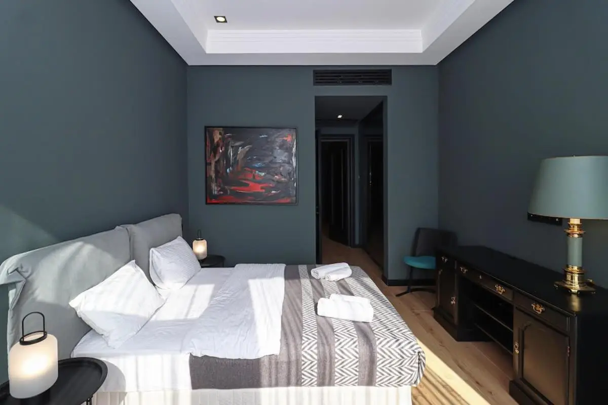 Luxurious 2BR Apartment at King David - By Wehost