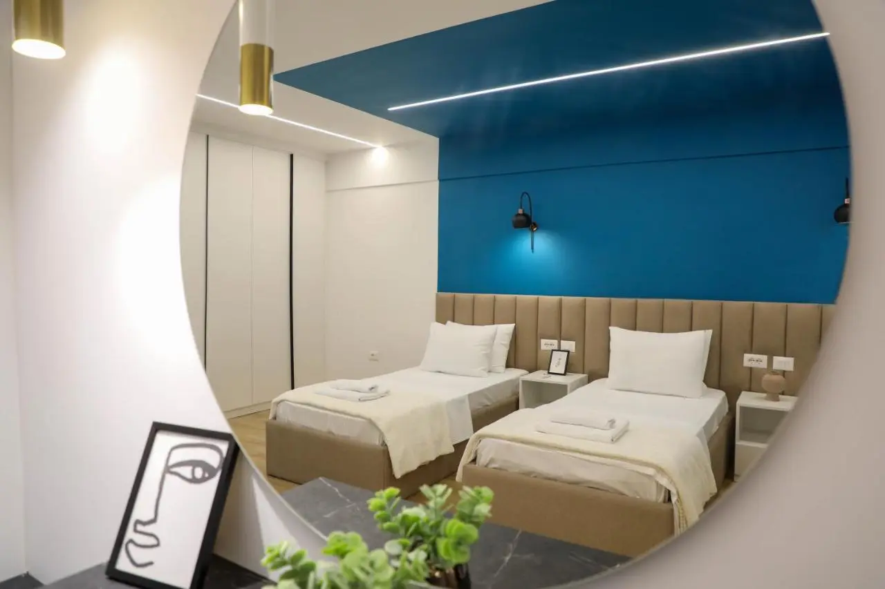 Central Continental Apartment
