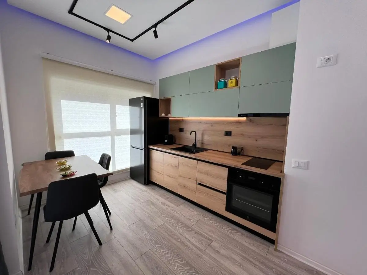 Sunflower Apartment