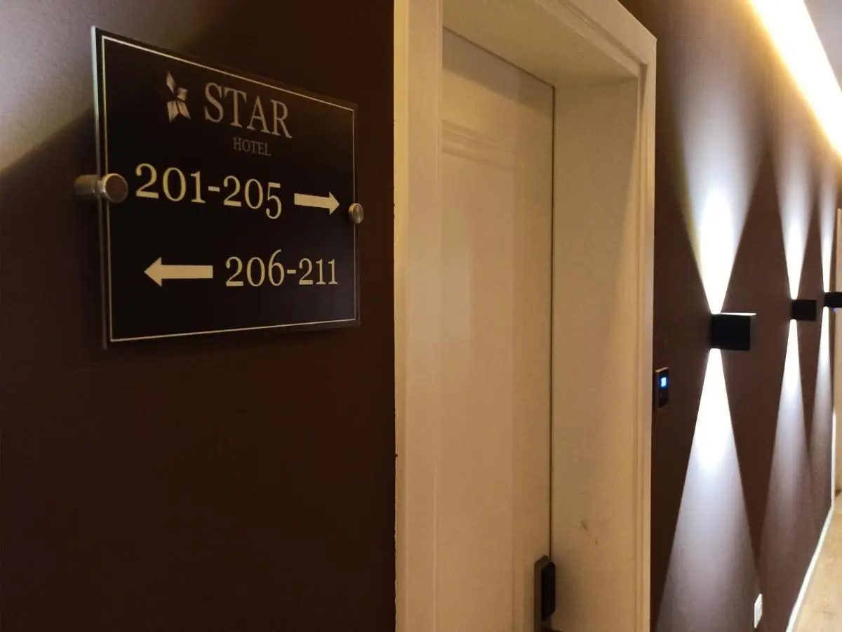 Star Hotel