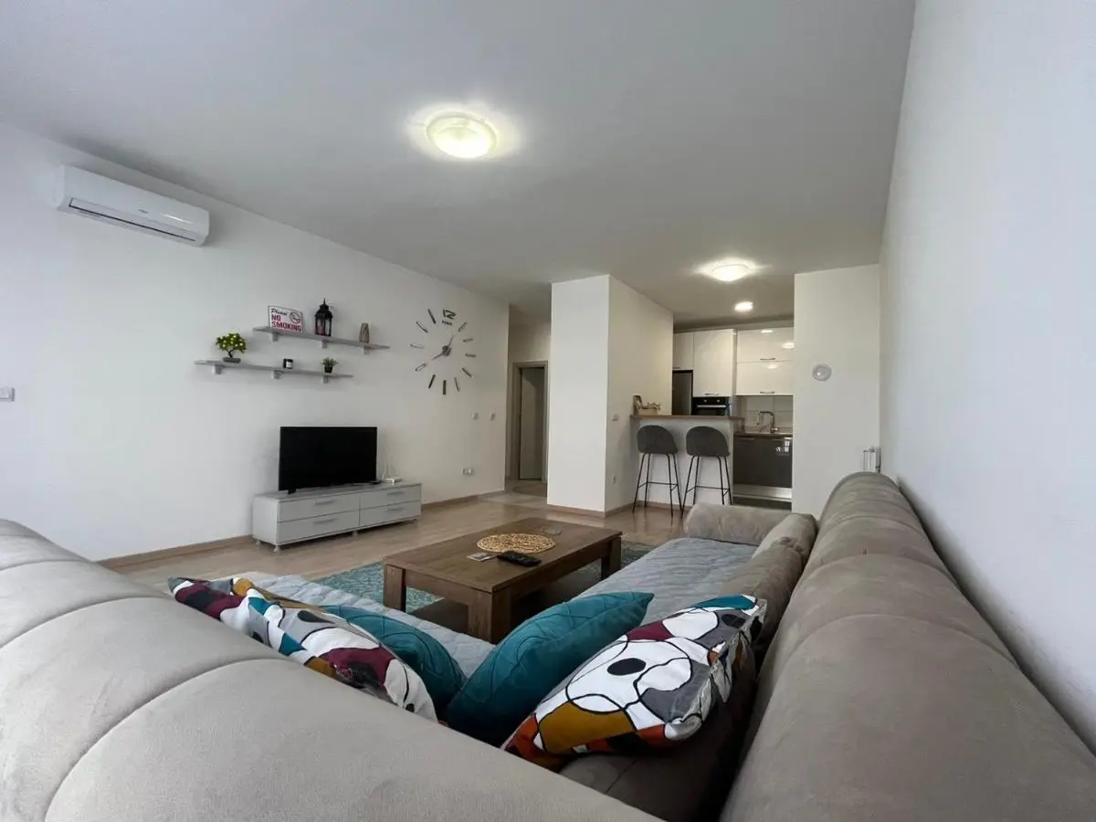 Apartment Urban by Heez