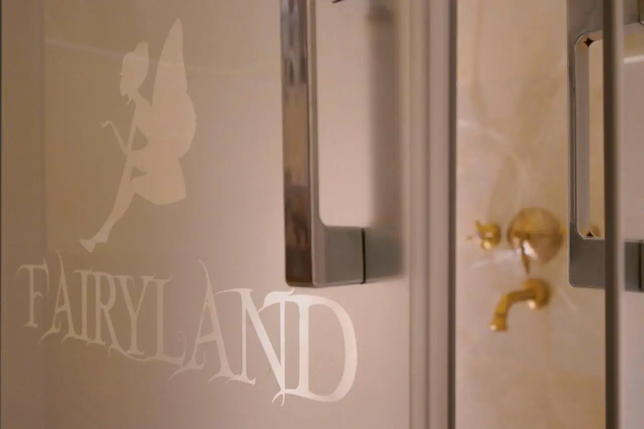 Fairyland Cave Hotel