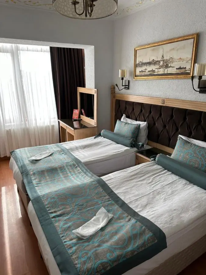 Blue Tuana Hotel Old City