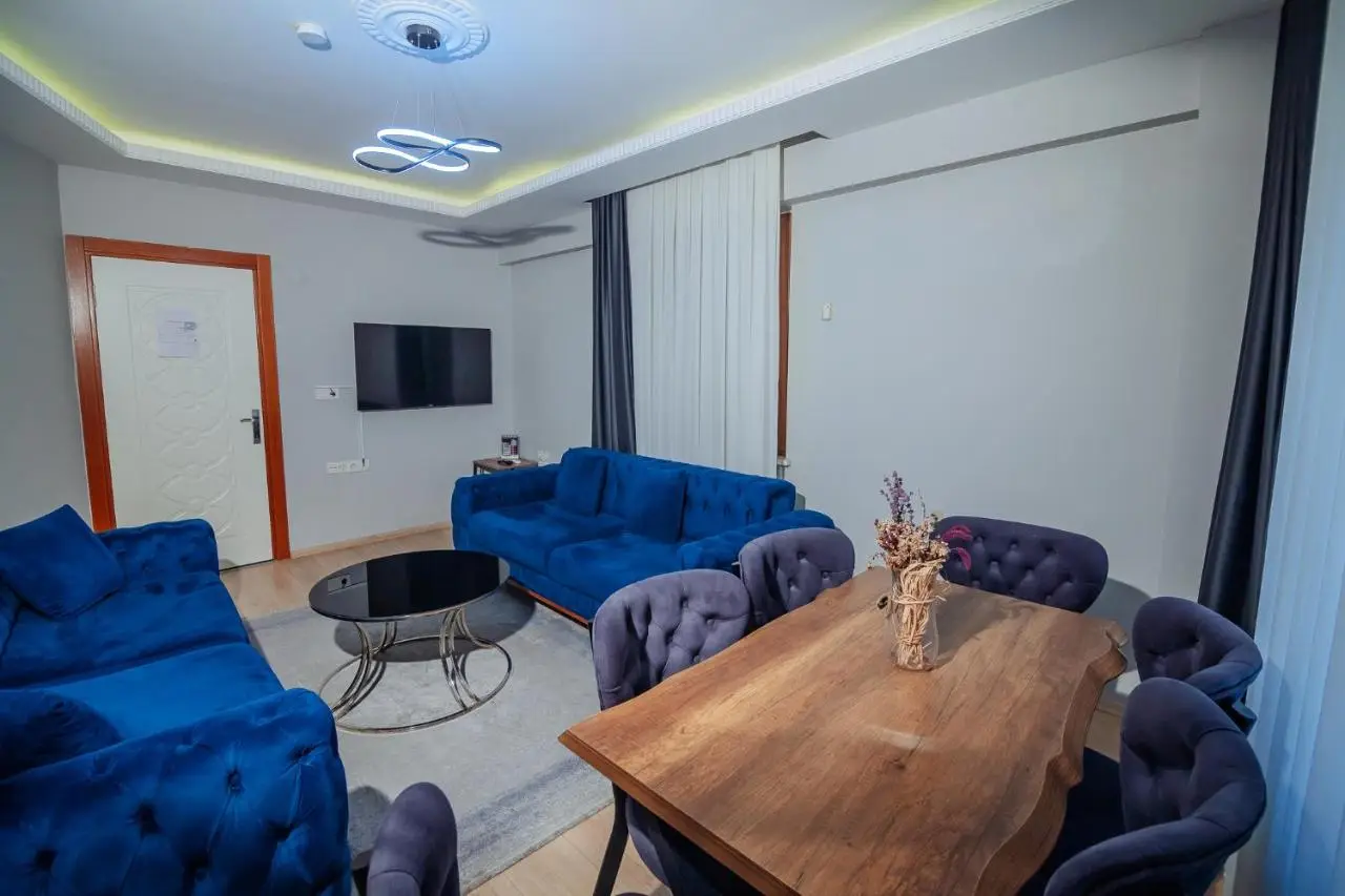 White Moon Suites