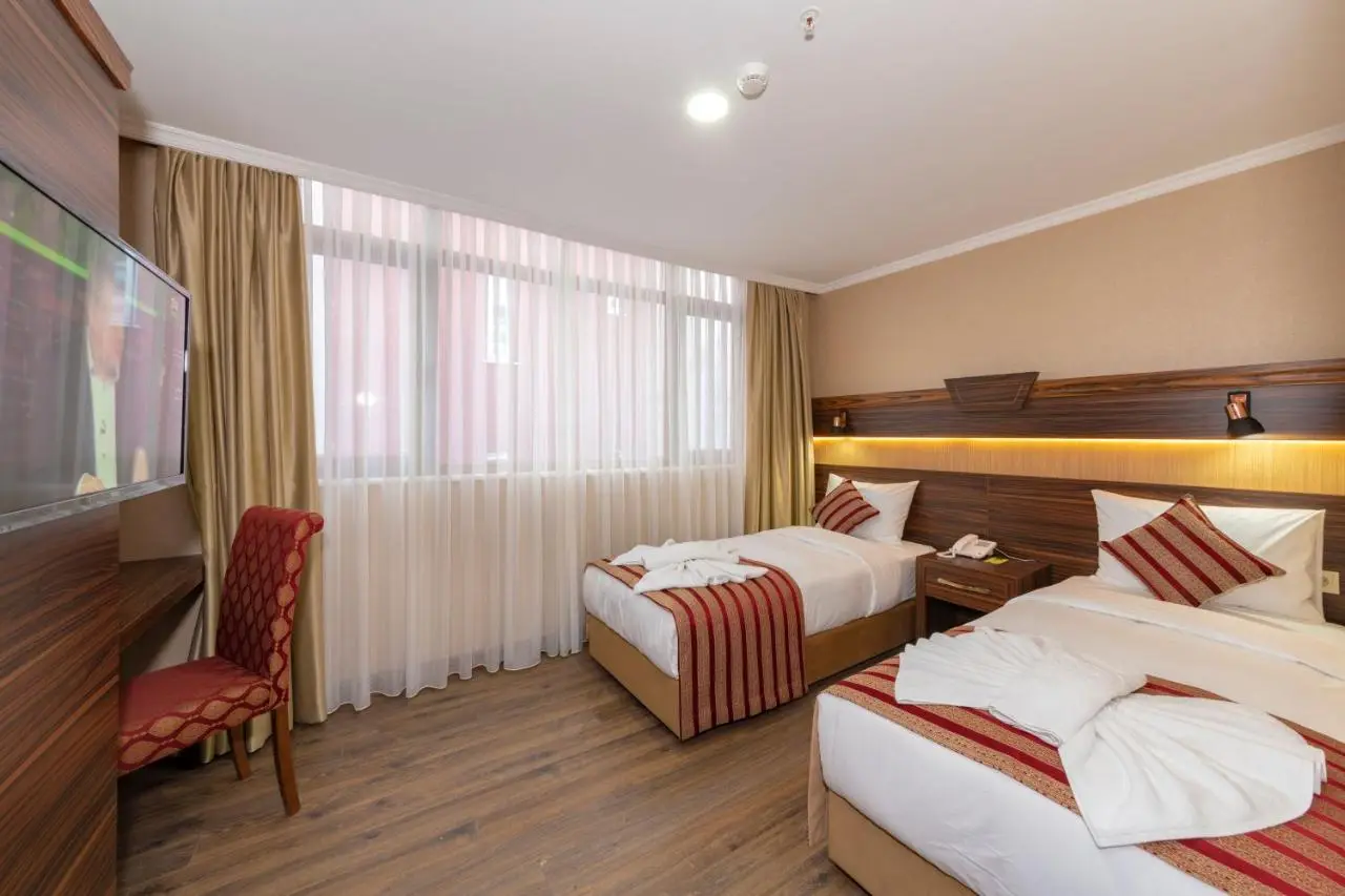 Vision Deluxe Hotel