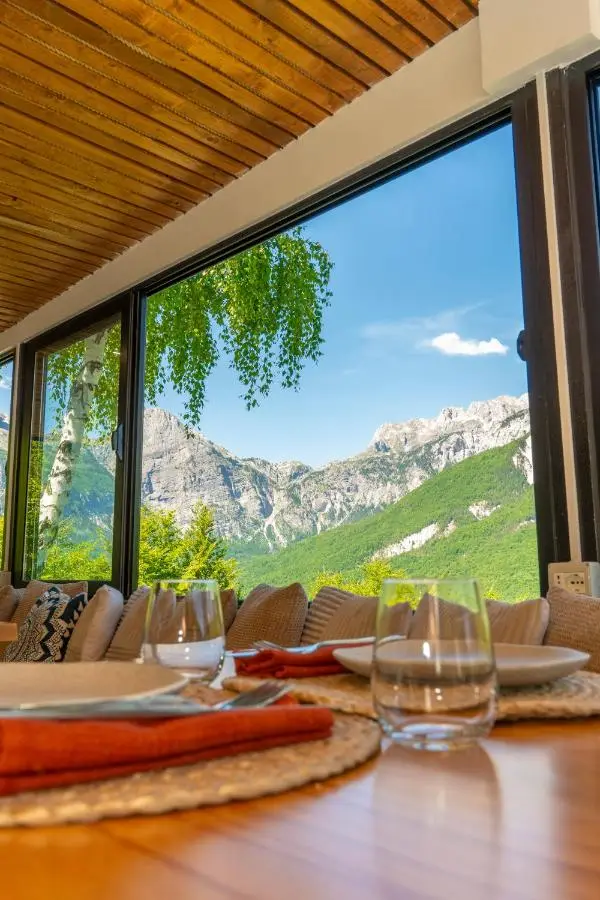 Vidis Chalet Boutique Hotel