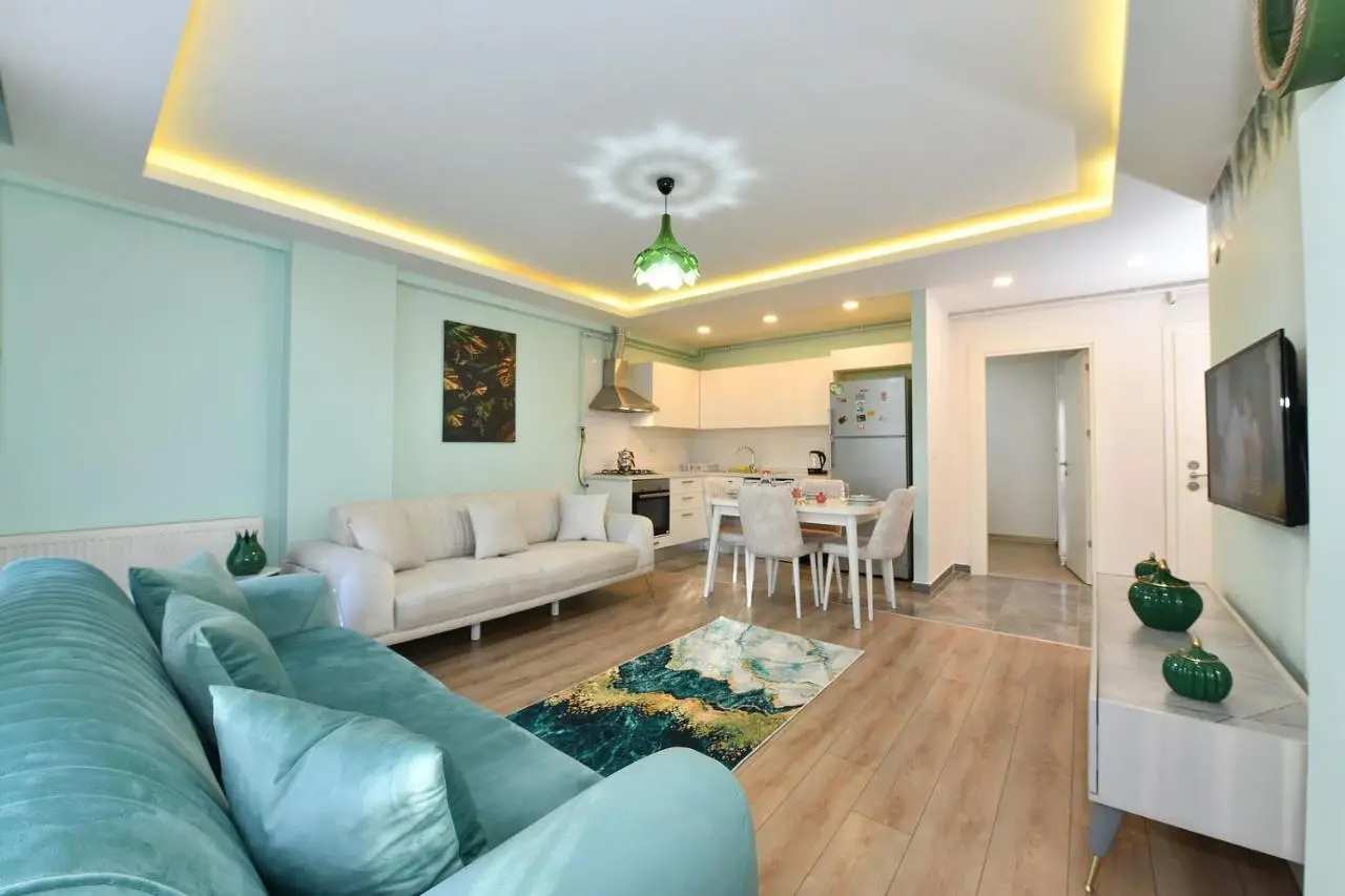 Kardes Apartment