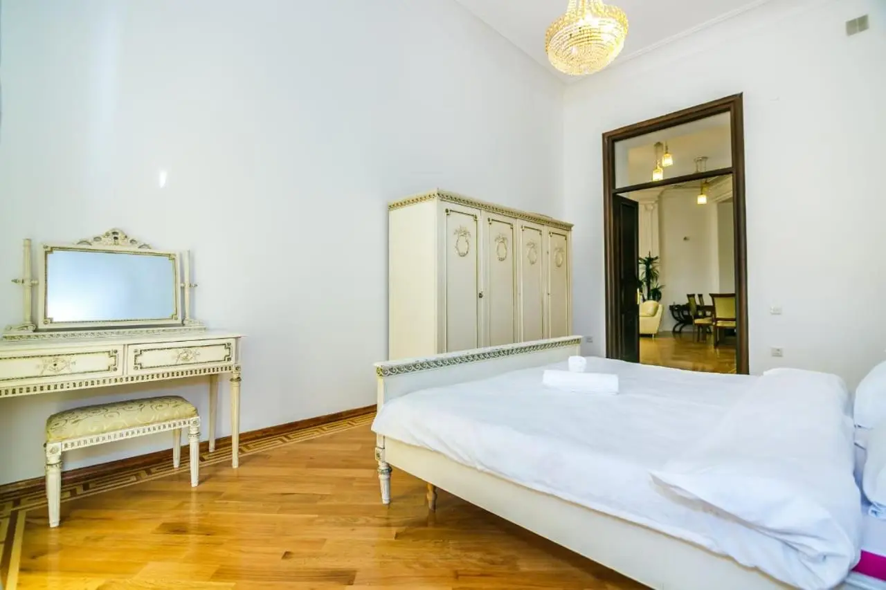 White Apartment In The Nizami Street