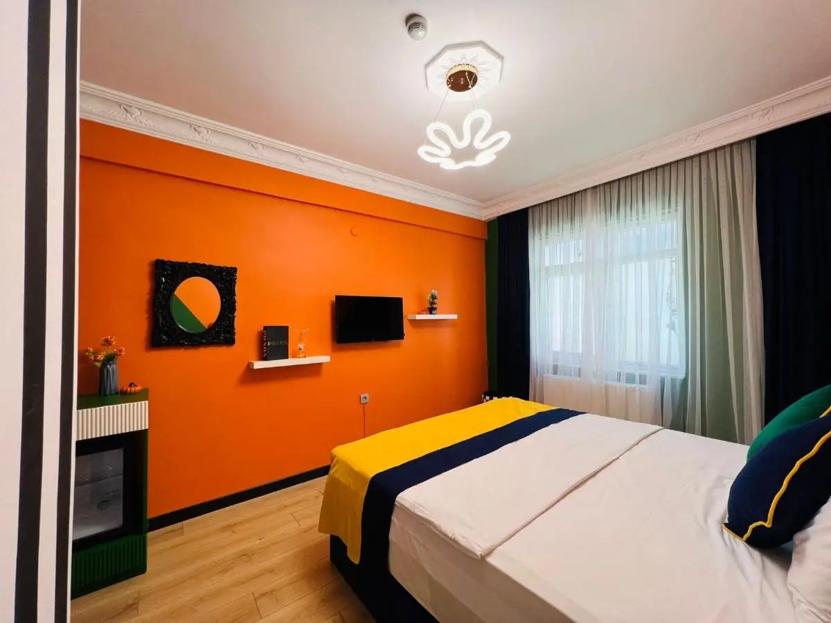 Apex Hotel