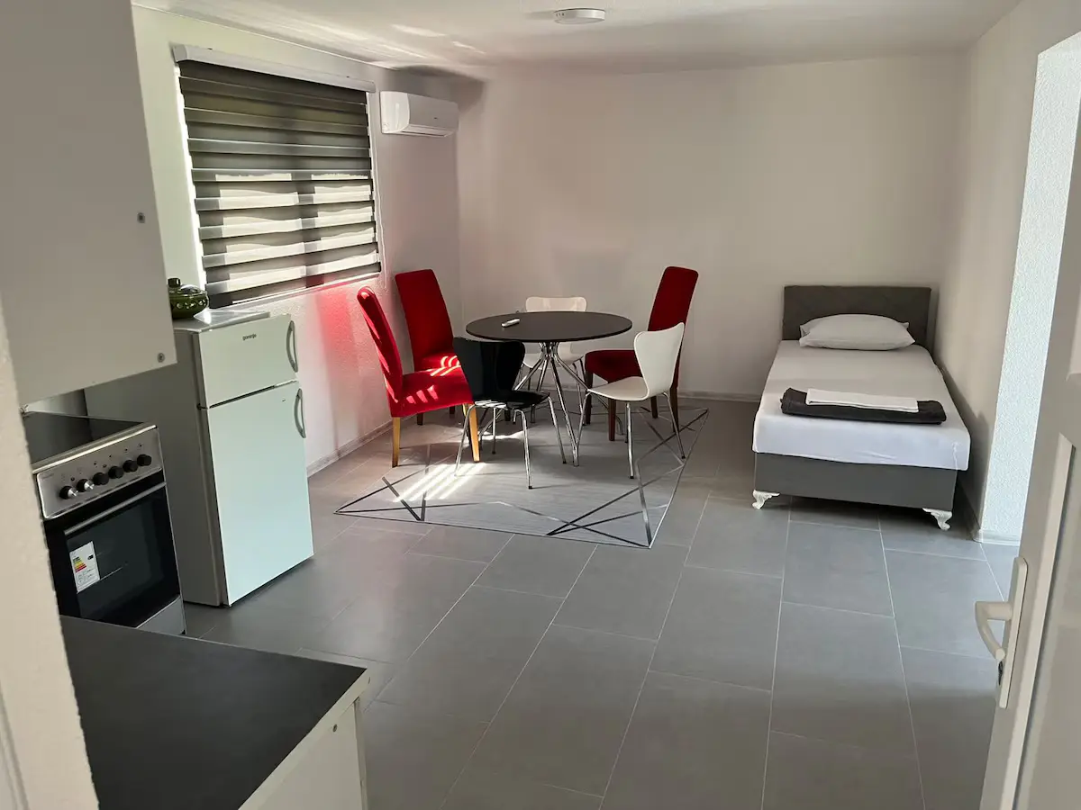 Vila Ali