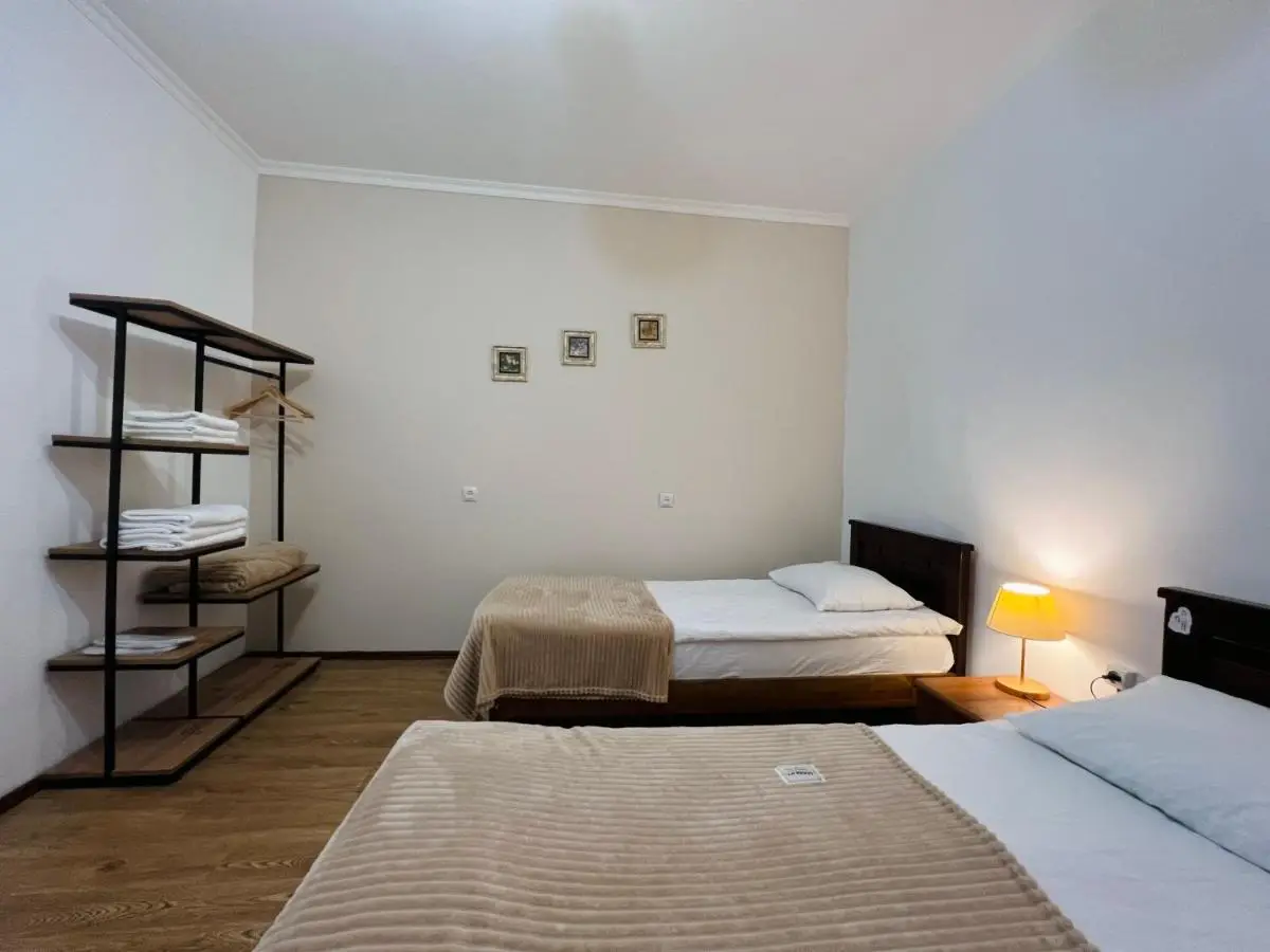 Meshia Apartment
