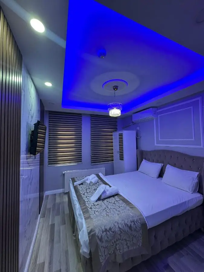 Modena Hotel