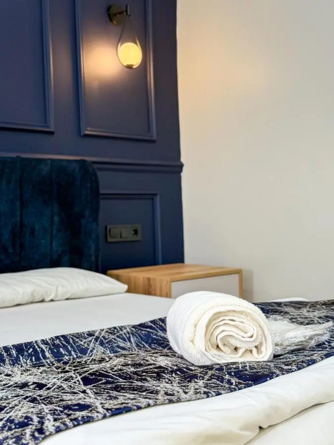 The Reina Hotel
