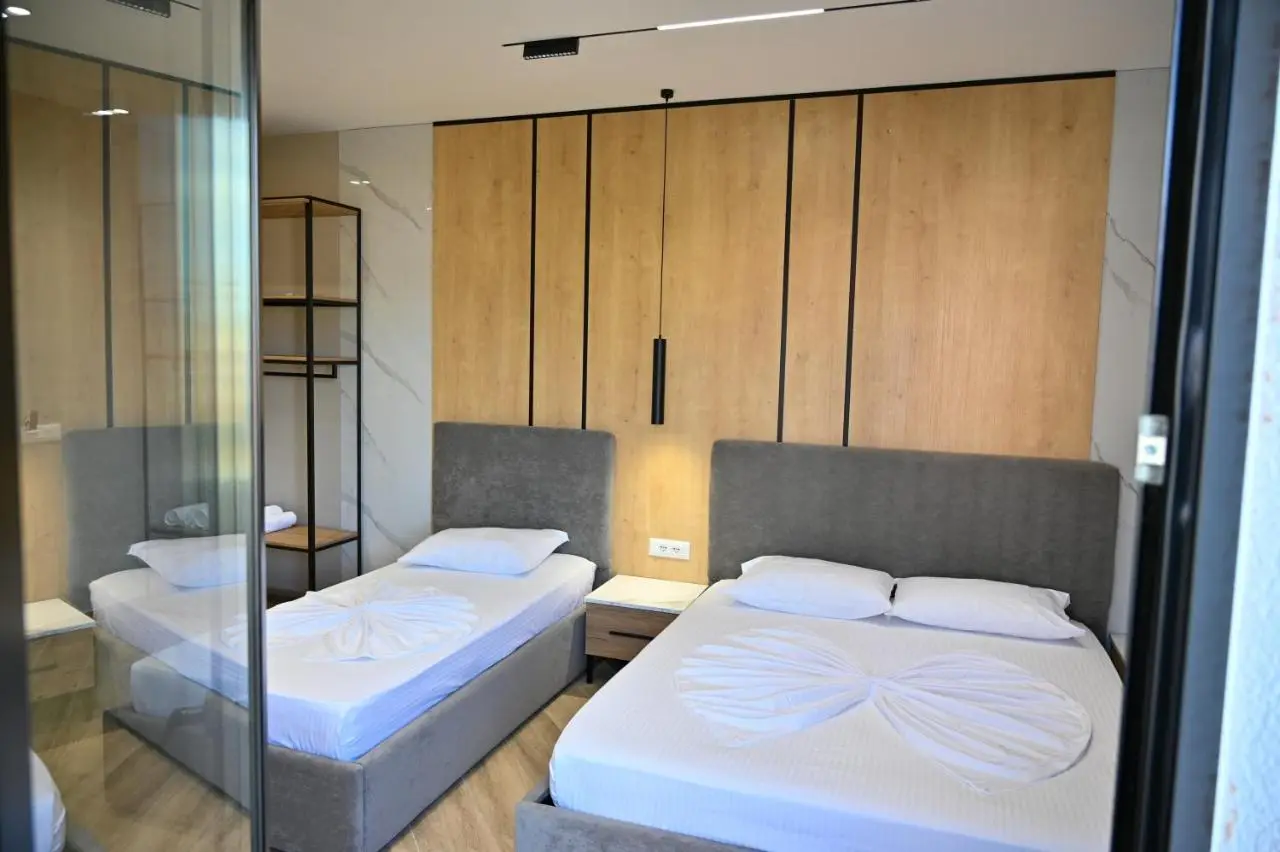 MondurO Hotel